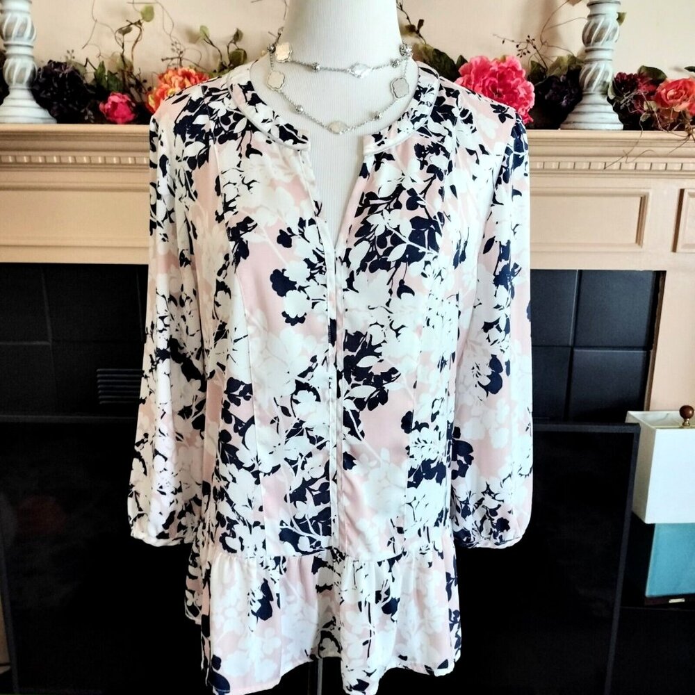 Light Pink And Navy Floral Peplum Blouse - Women's Top XL